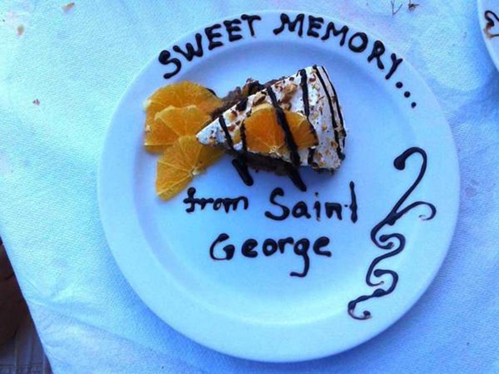 Saint George Hotel Родакинон Екстериор снимка